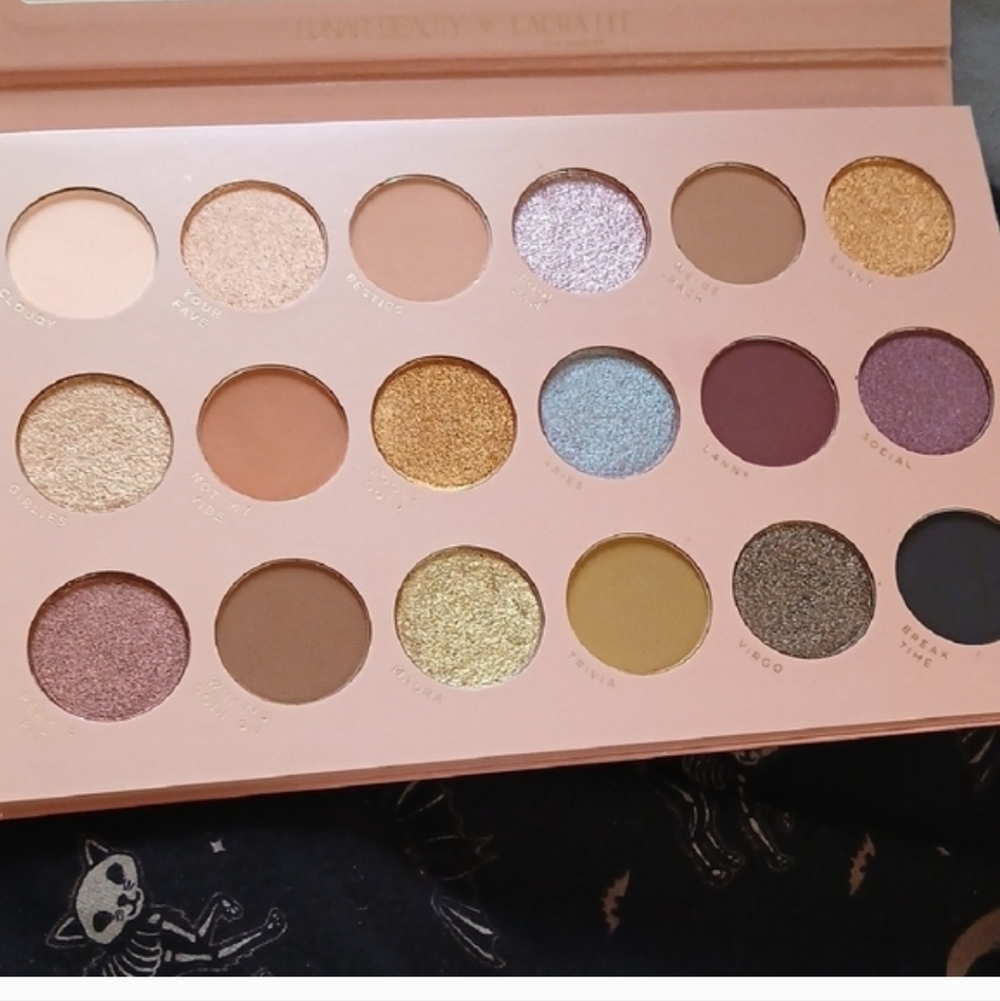 Fool Fantasy Palette